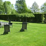 Cosy In With Terrace And Garden
