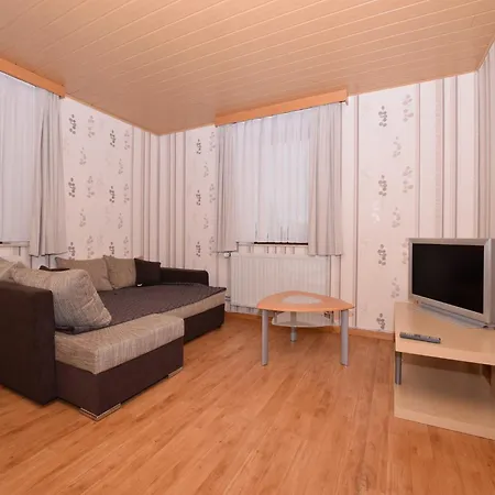 Apartment With Garden In *
