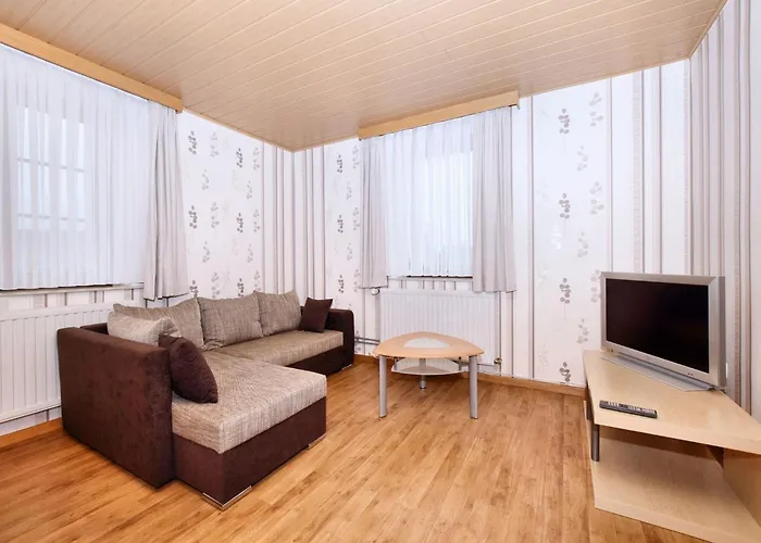 Cosy In With Terrace And Garden Apartament Born