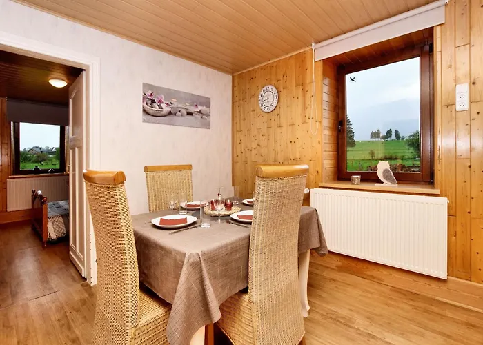 Cosy In With Terrace And Garden Apartament