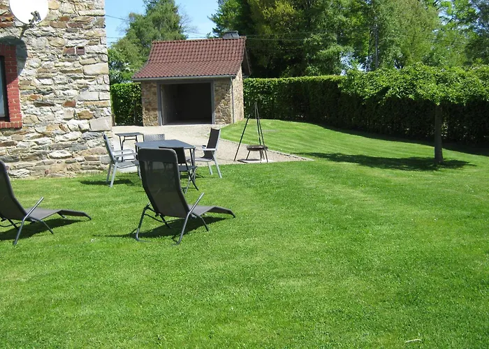 Cosy In With Terrace And Garden *