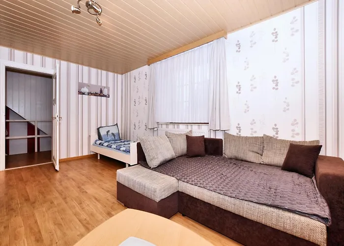 Cosy In With Terrace And Garden Apartament Born